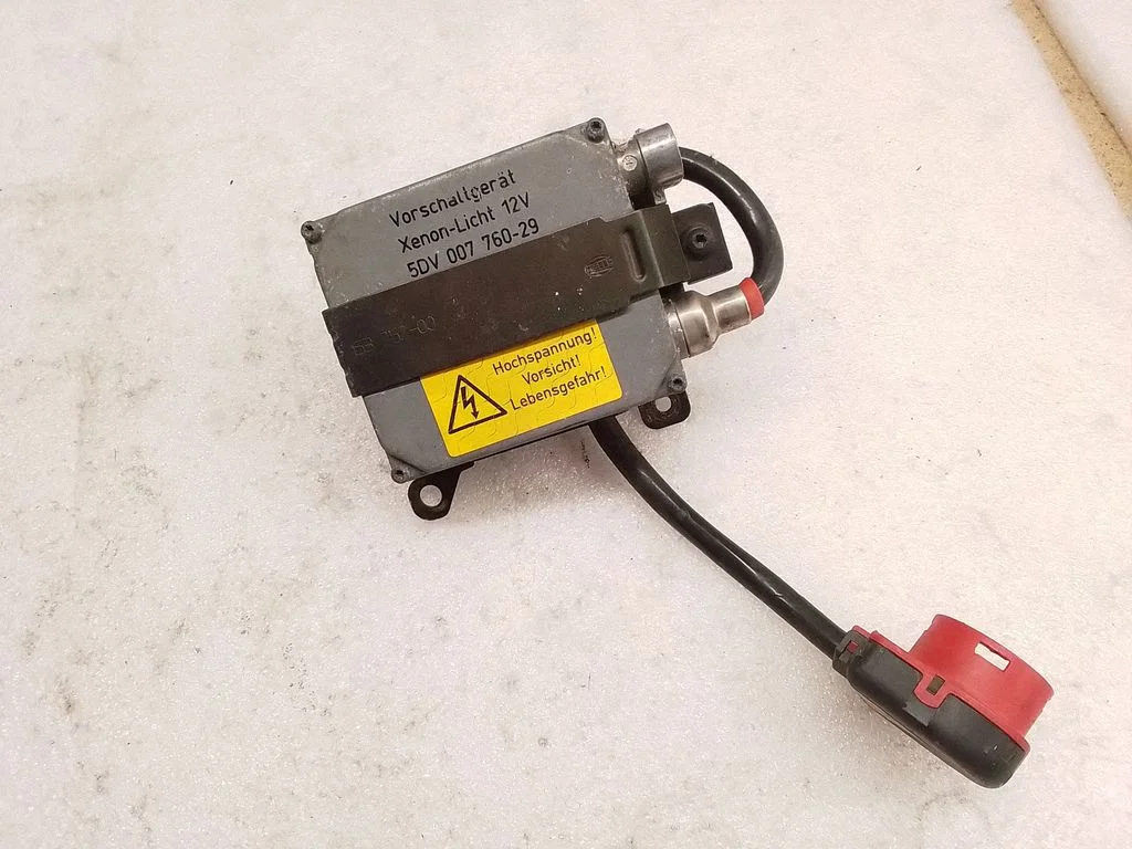 Headlight ballast module Xenon 5DV00776029