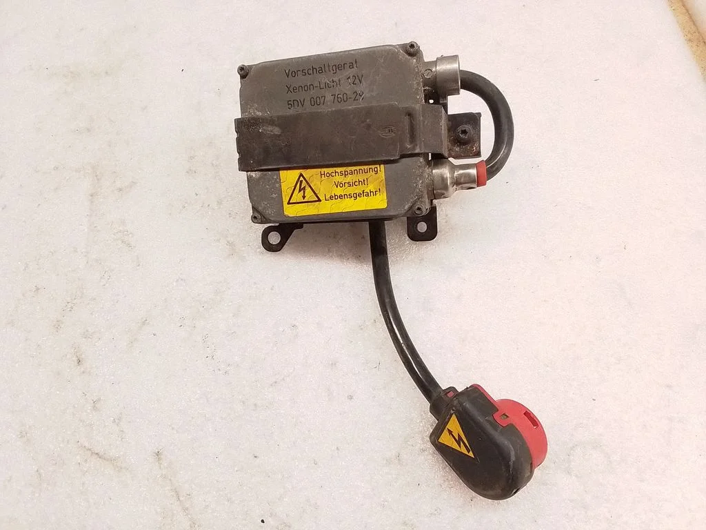 Headlight ballast module Xenon 5DV00776029