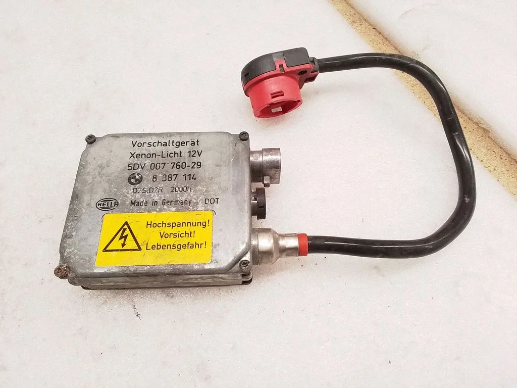 Headlight ballast module Xenon 5DV00776029