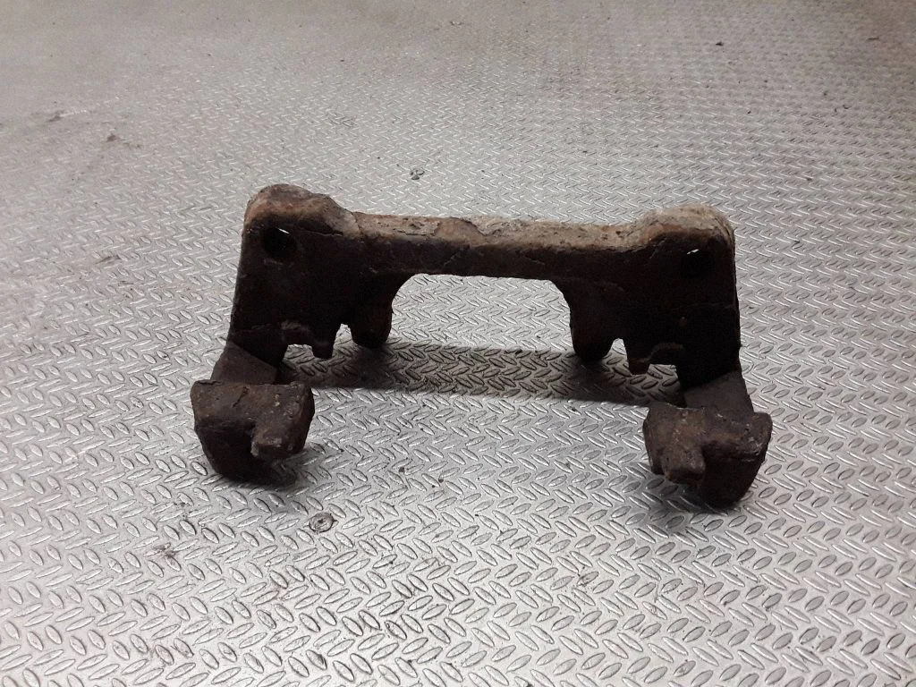 Front Brake Caliper Pad/Carrier