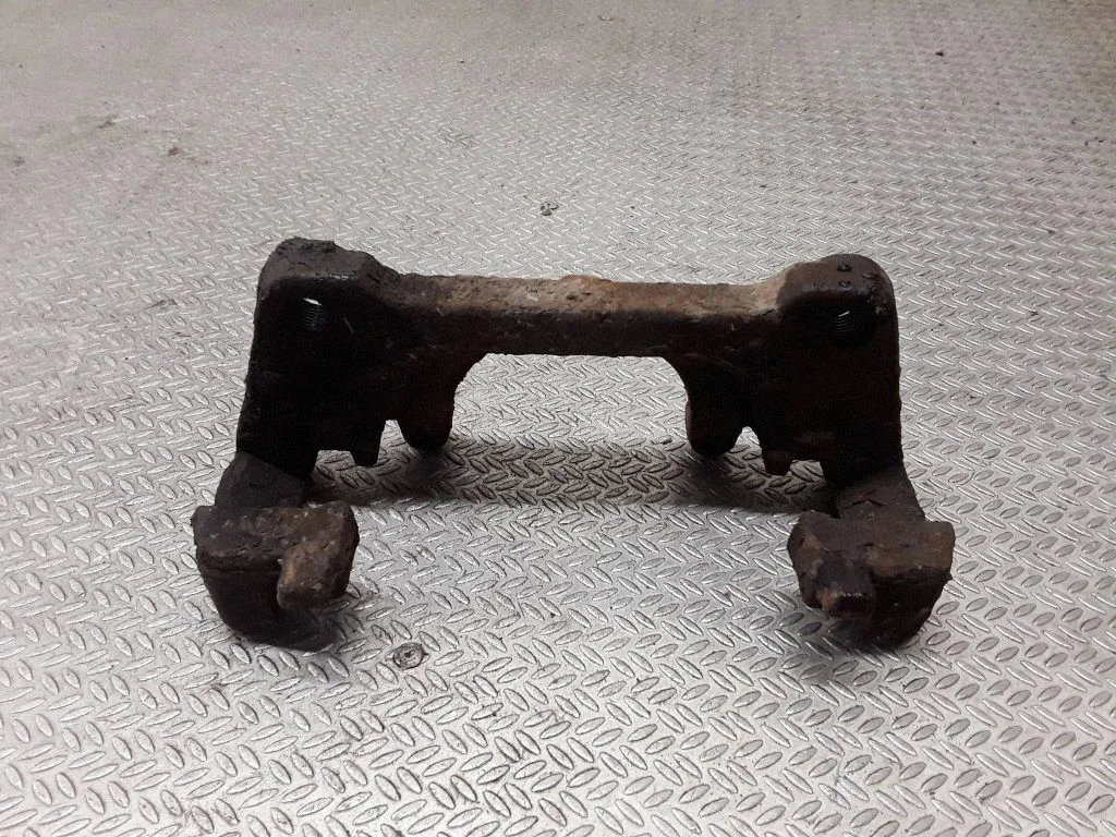 Front Brake Caliper Pad/Carrier