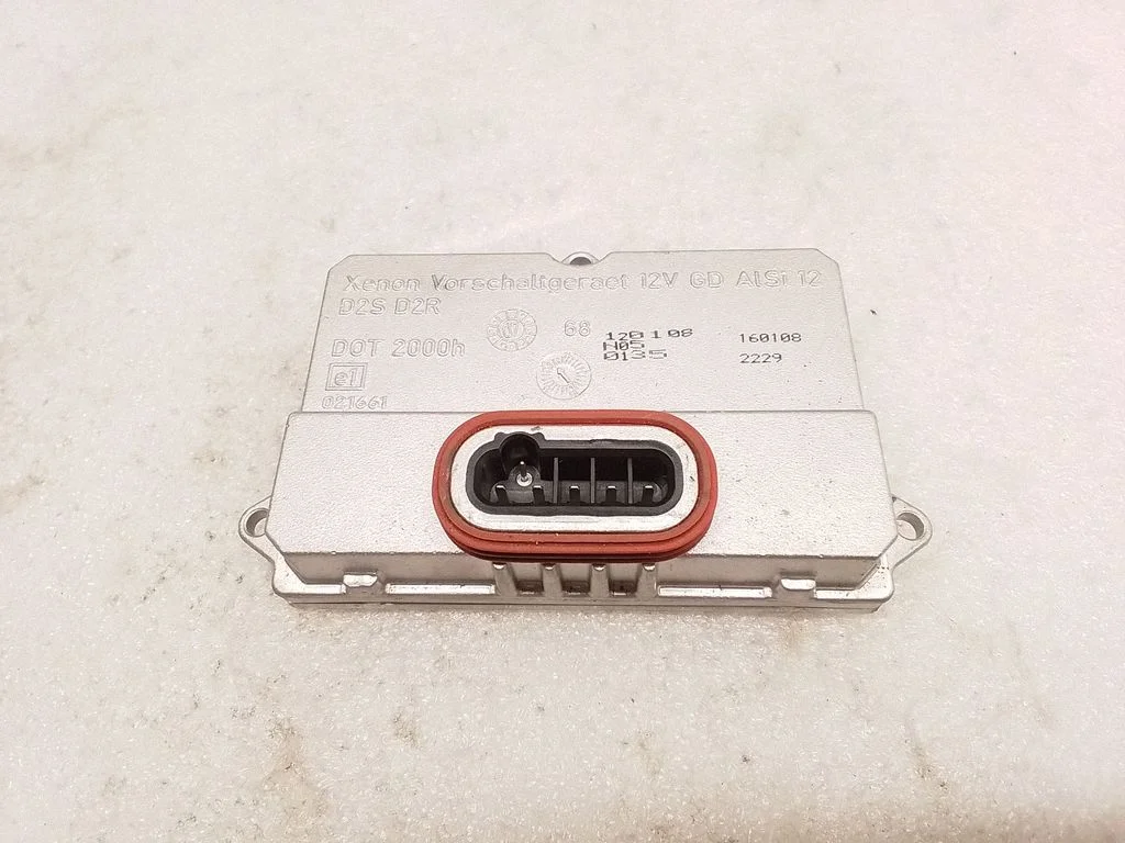 Headlight ballast module Xenon 5DV00829000