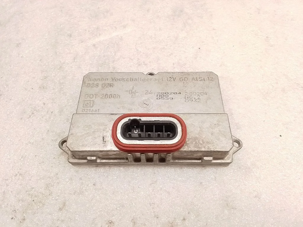 Headlight ballast module Xenon 5DV00829000