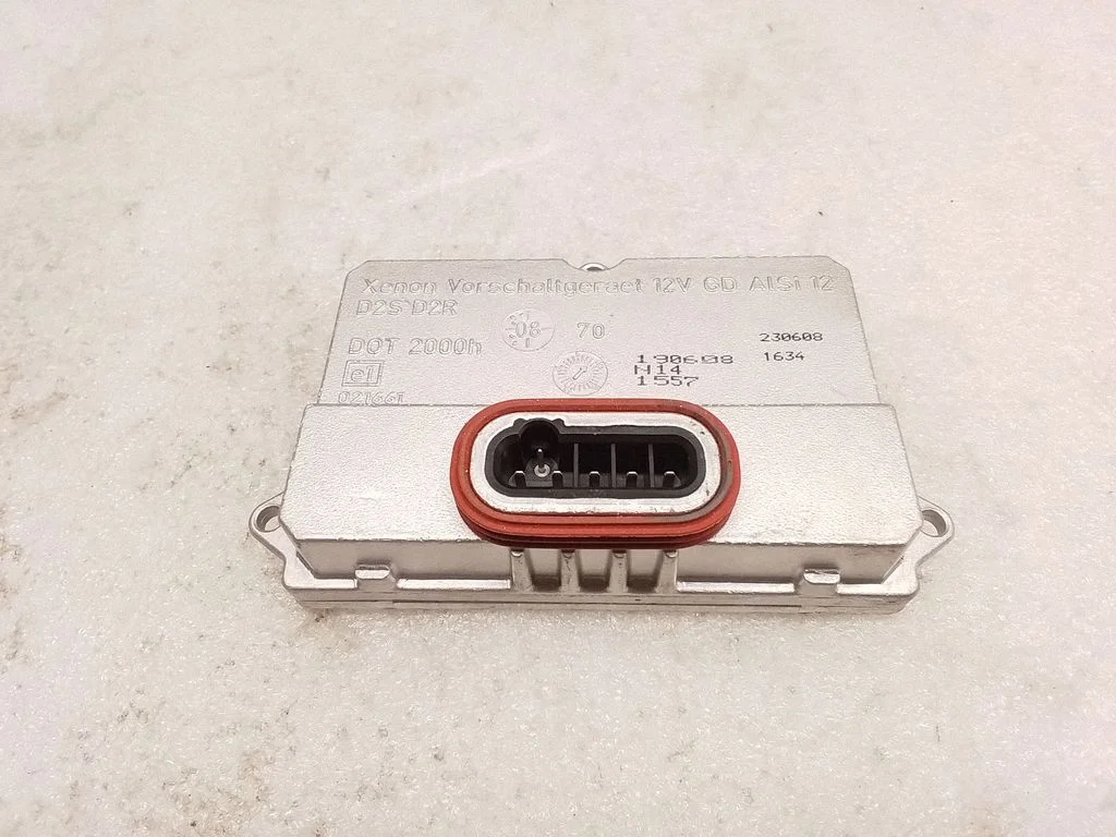 Headlight ballast module Xenon 5DV00829000