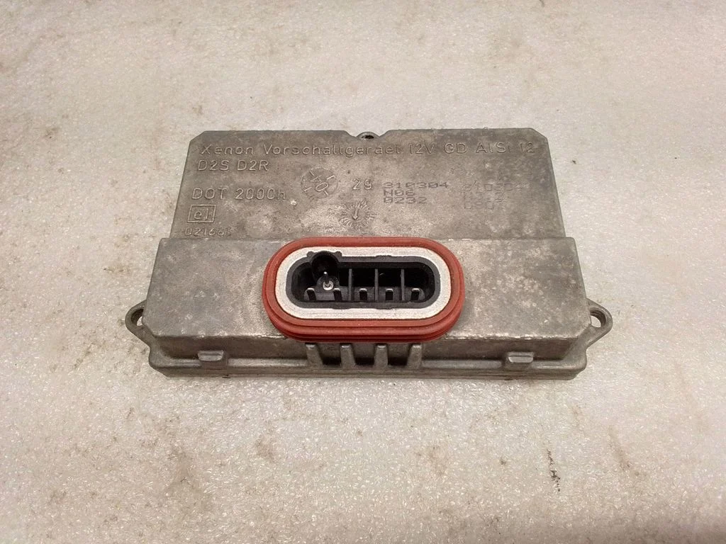 Headlight ballast module Xenon 5DV00829000