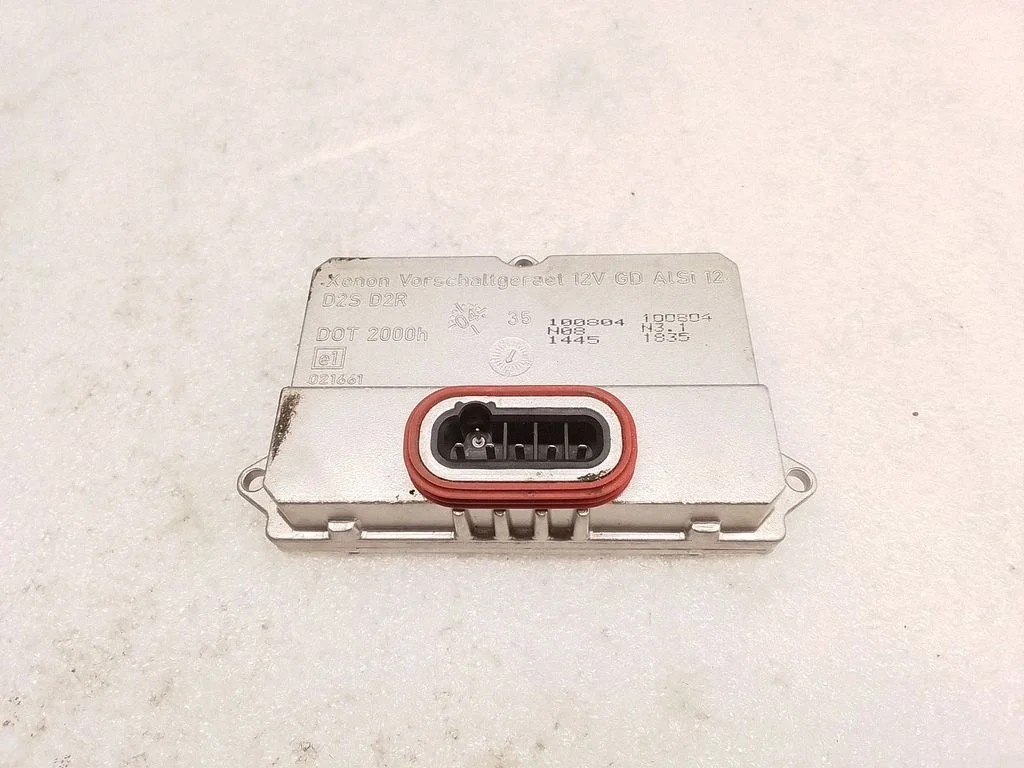Headlight ballast module Xenon 5DV00829000