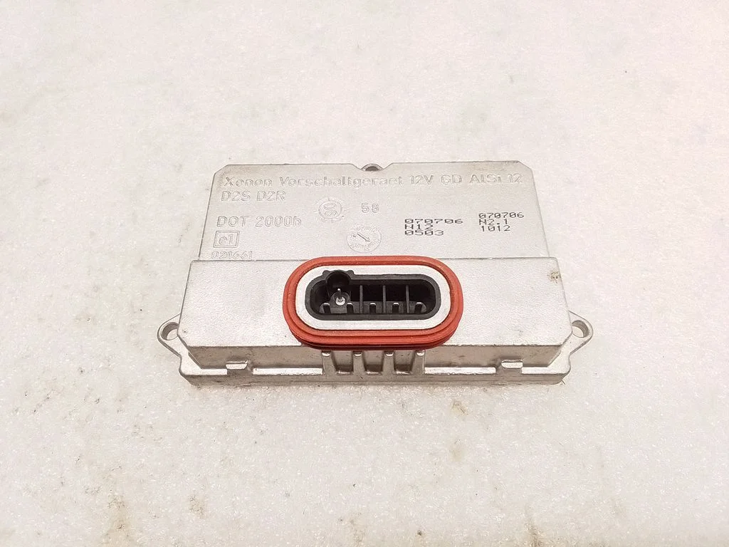 Headlight ballast module Xenon 5DV00829000