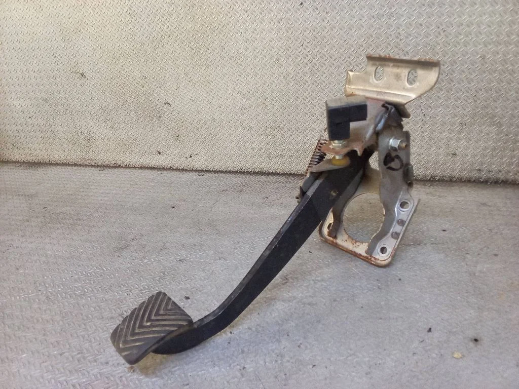 Brake pedal