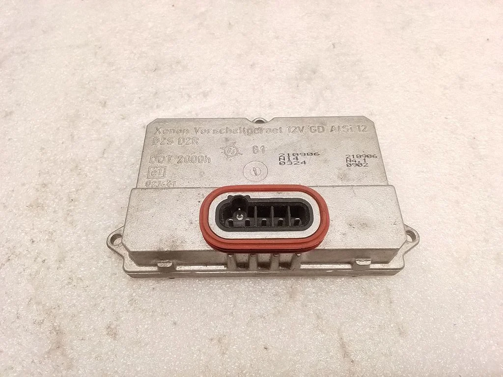 Headlight ballast module Xenon 5DV00829000