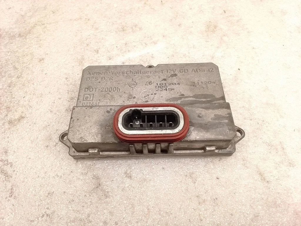 Headlight ballast module Xenon 5DV00829000