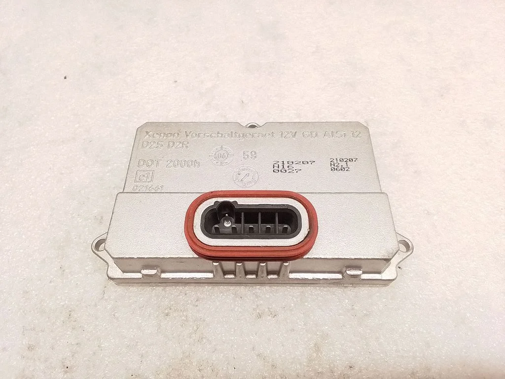 Headlight ballast module Xenon 5DV00829000