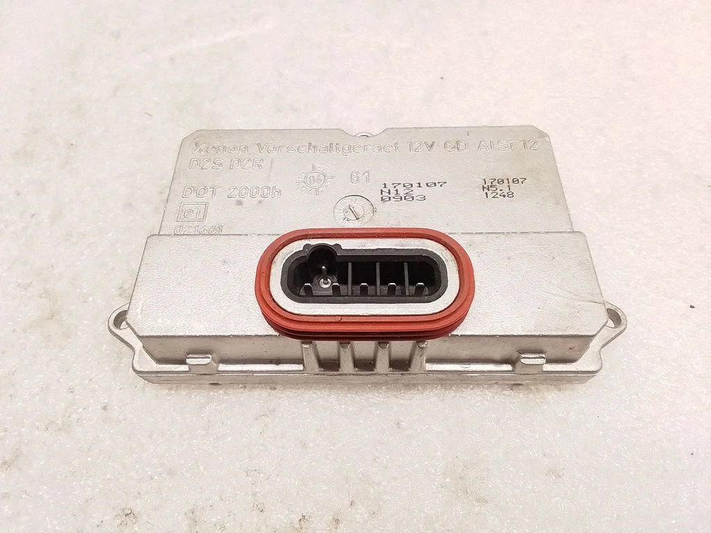 Headlight ballast module Xenon 5DV00829000