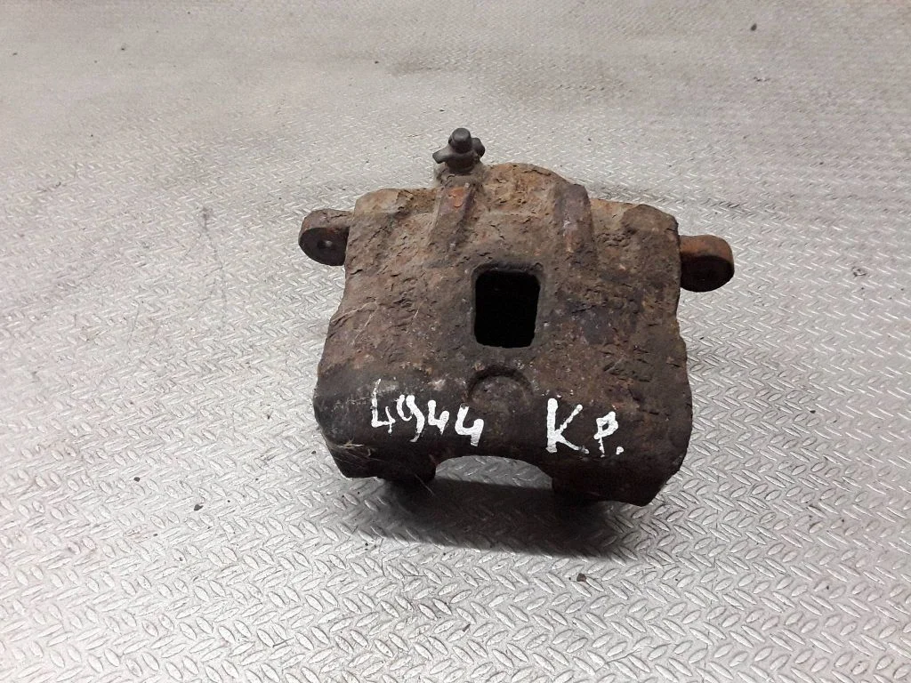 Front brake caliper – Hyundai Sonata (1999-2005)