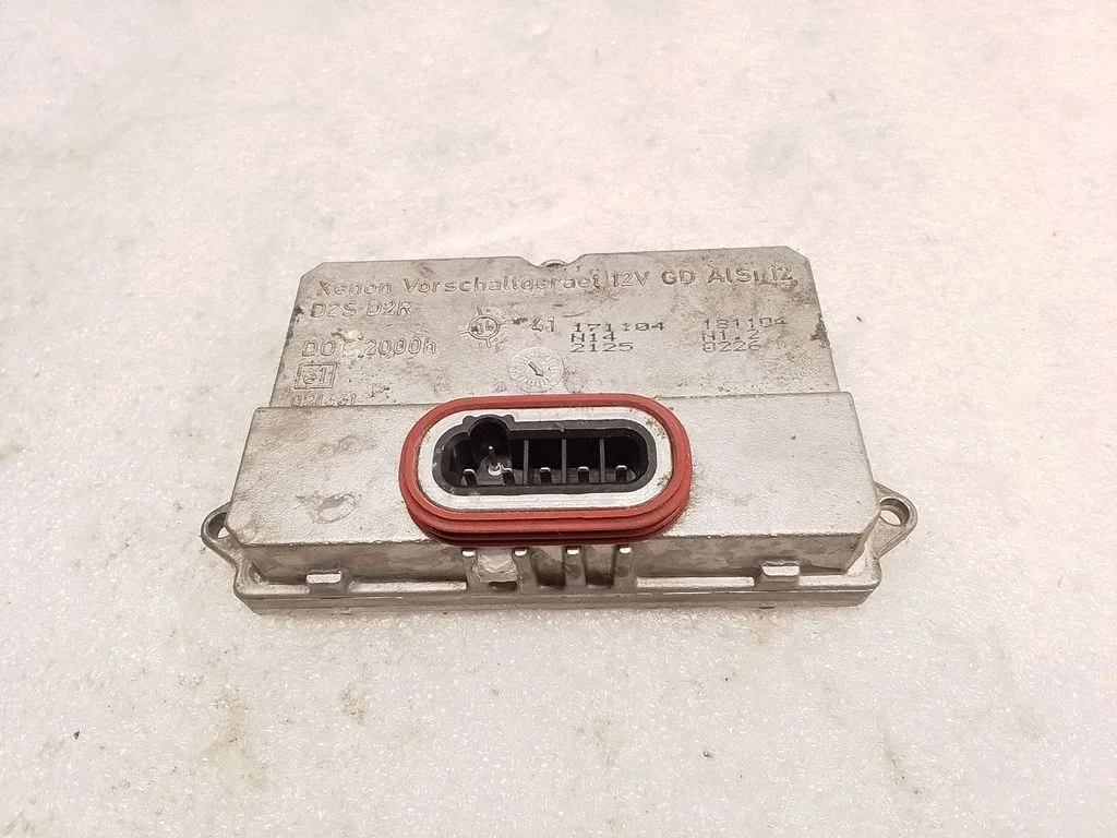 Headlight ballast module Xenon 5DV00829000