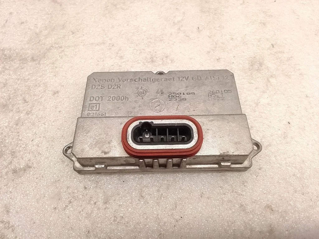 Headlight ballast module Xenon 5DV00829000