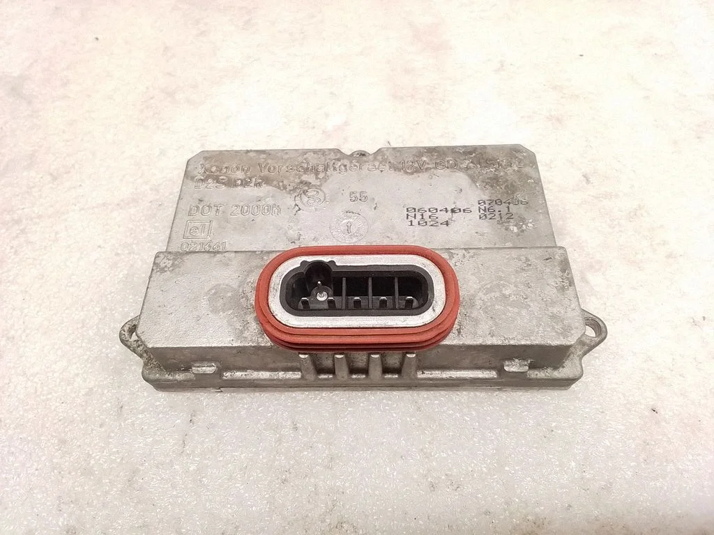 Headlight ballast module Xenon 5DV00829000