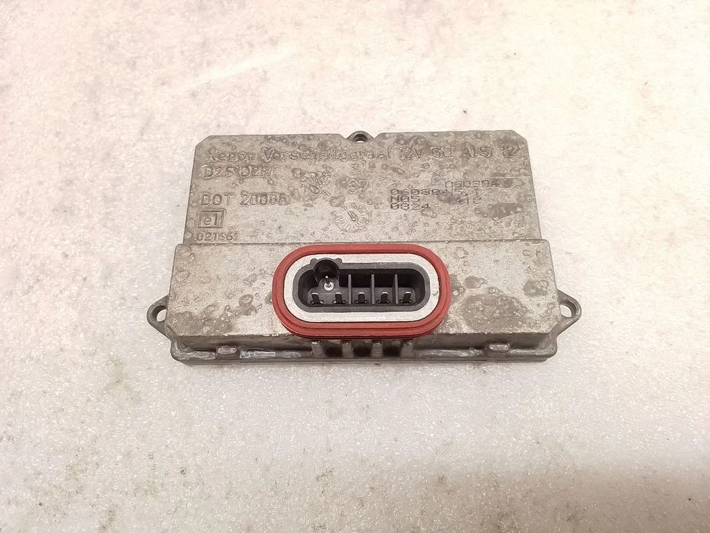 Headlight ballast module Xenon 5DV00829000