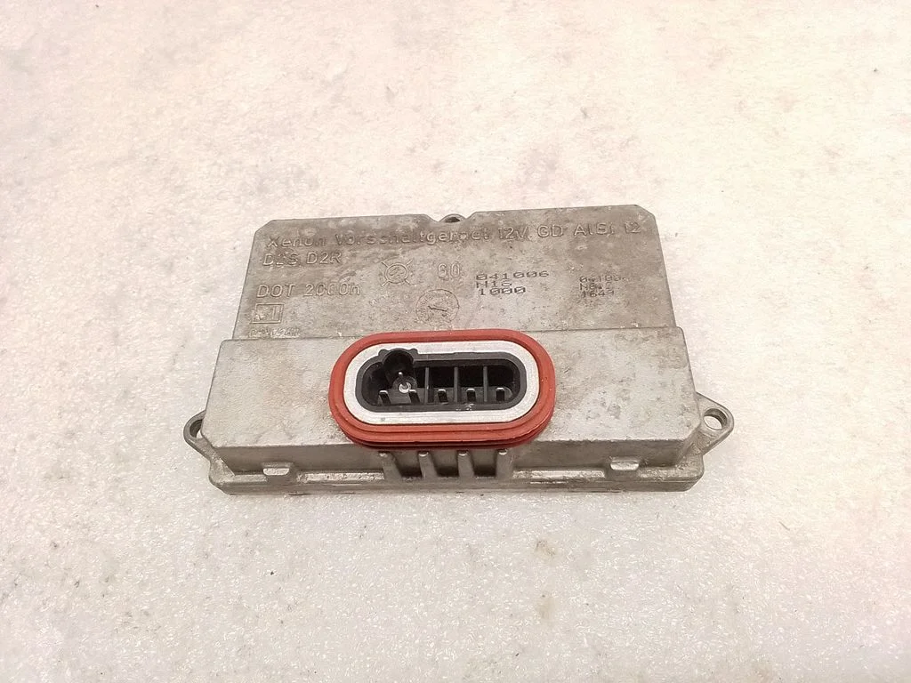 Headlight ballast module Xenon 5DV00829000