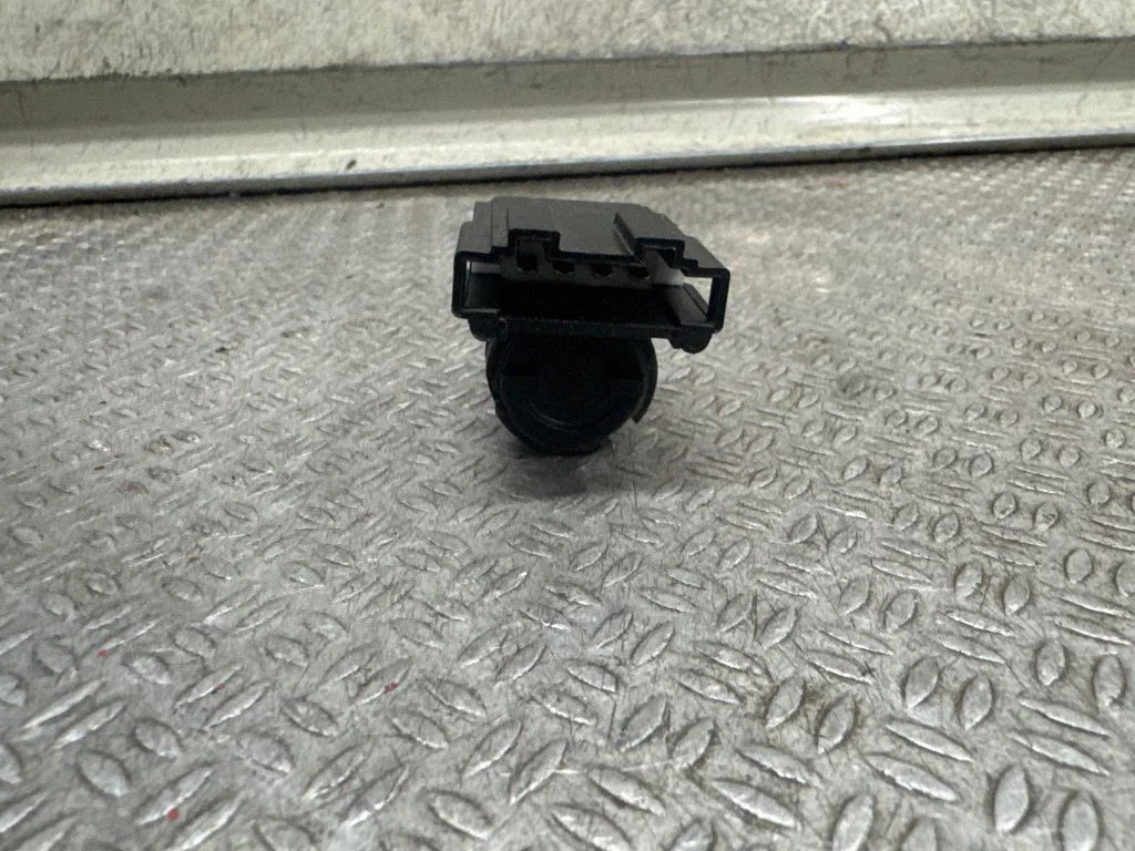 Brake pedal sensor switch 3B0945511C