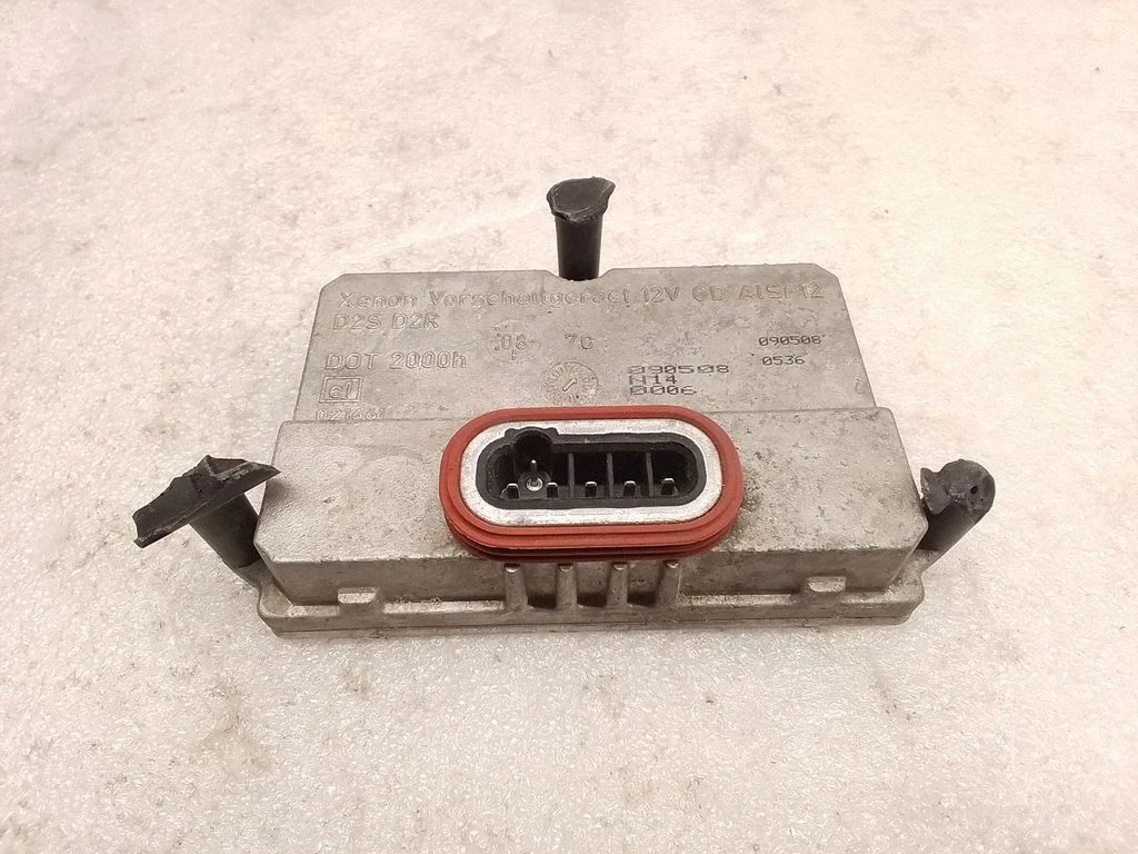 Headlight ballast module Xenon 5DV00829000