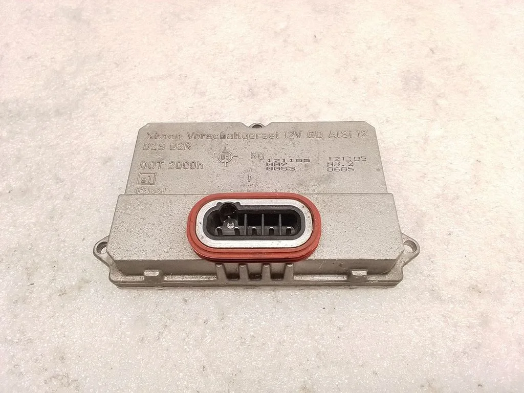 Headlight ballast module Xenon 5DV00829000