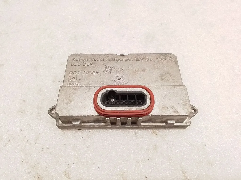 Headlight ballast module Xenon 5DV00829000