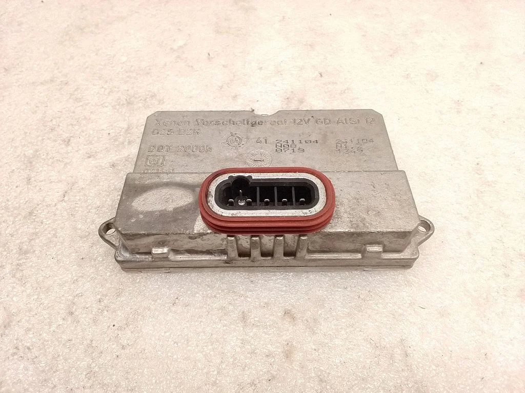 Headlight ballast module Xenon 5DV00829000