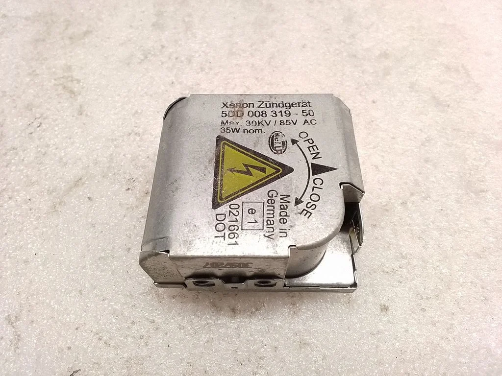 Tule plokk (ksenoonplokk) 5DD00831950