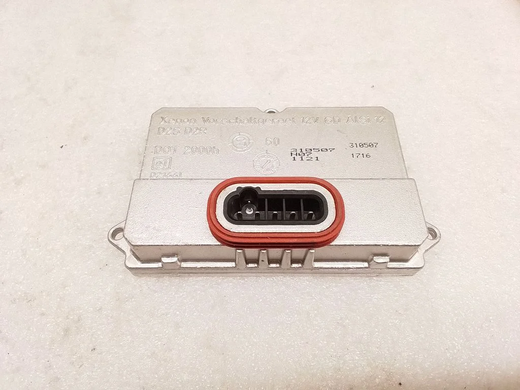 Headlight ballast module Xenon 5DV00829000