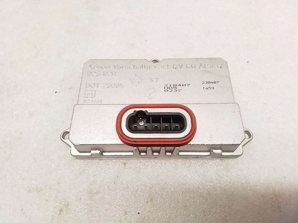 Headlight ballast module Xenon 5DV00829000