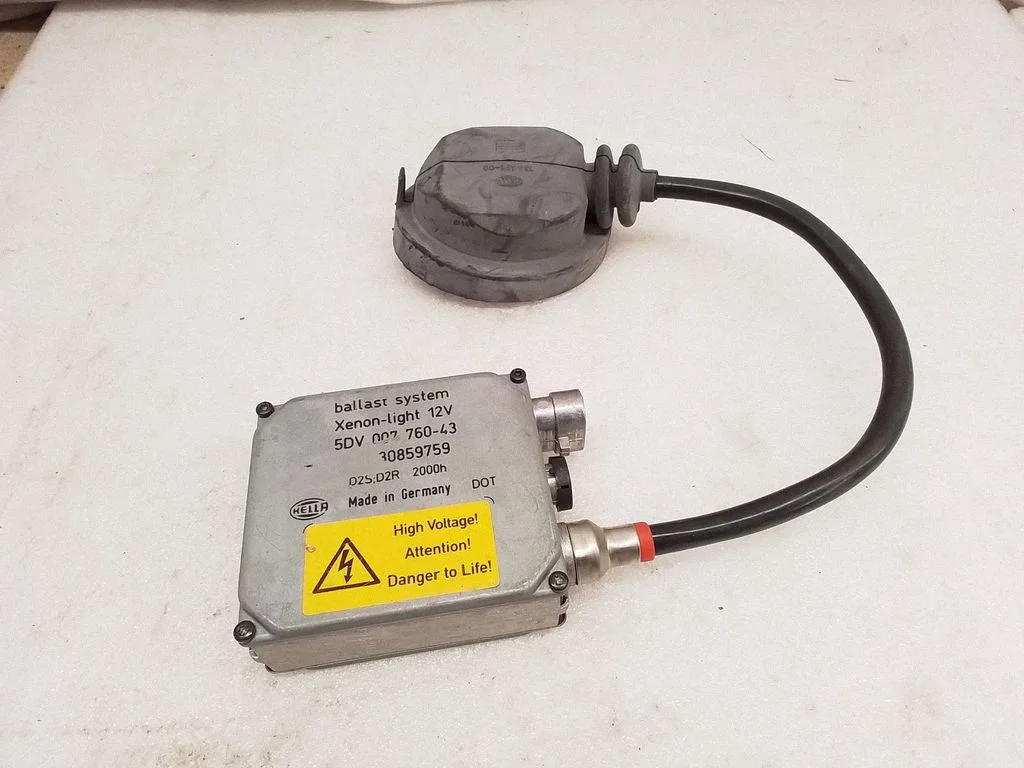 Headlight ballast module Xenon 5DV00776043