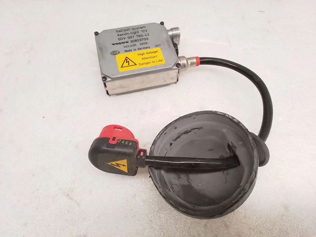 Headlight ballast module Xenon 5DV00776043