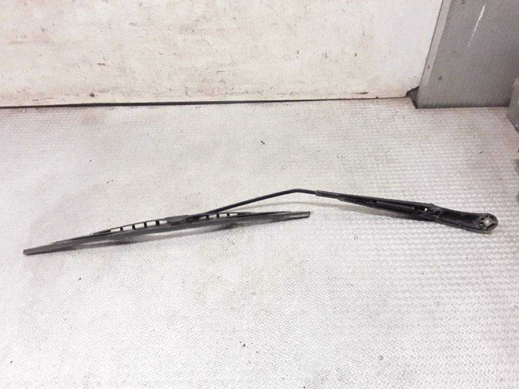 Windshield/front glass wiper blade 7H1955410C