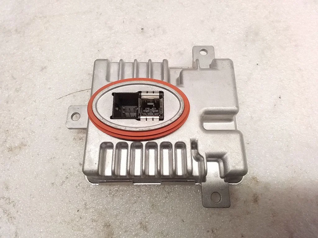 Headlight ballast module Xenon 7237647