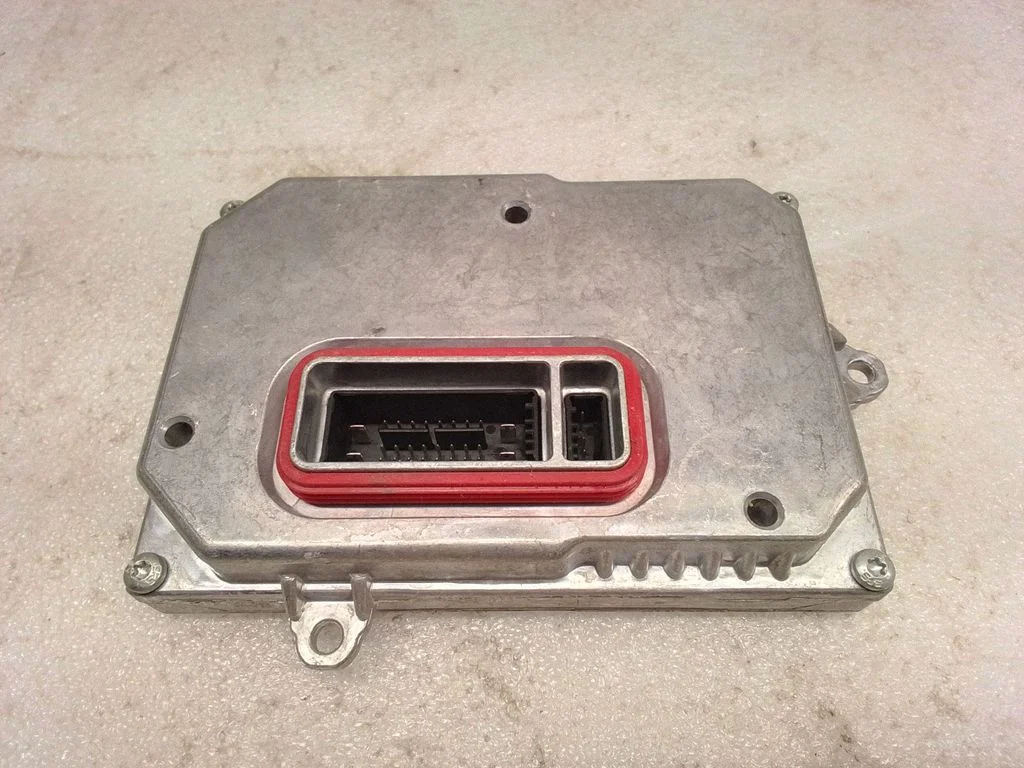 Headlight ballast module Xenon 8E0941329A
