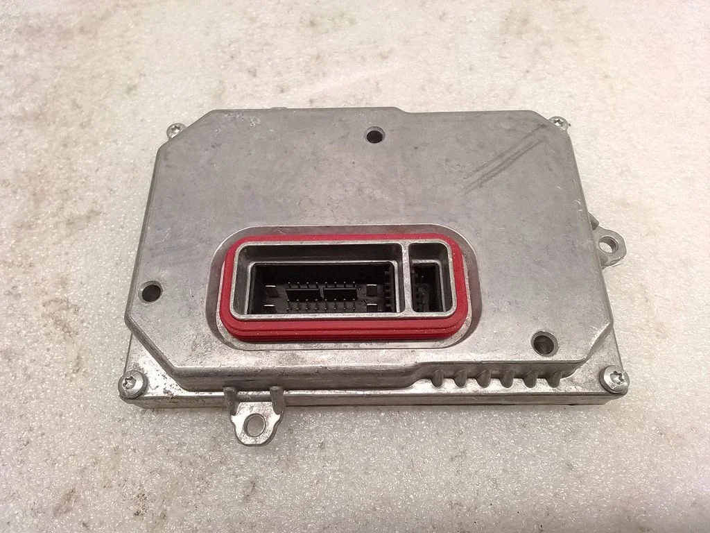 Headlight ballast module Xenon – Mercedes-Benz B-Class W245 (2005-2011)