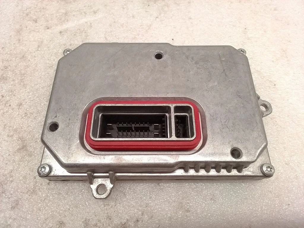 Headlight ballast module Xenon – Mercedes-Benz B-Class W245 (2005-2011)