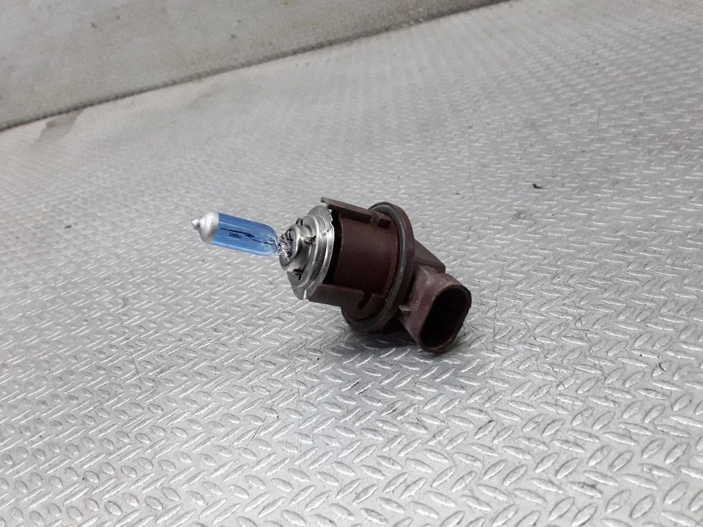Esitule pirn – Opel Zafira A (1999-2005)