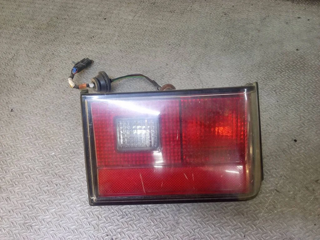 Tailgate rear/tail lights 16516565