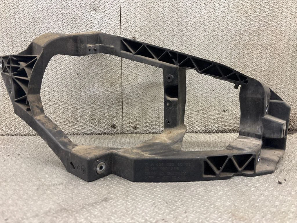 Headlight/headlamp mounting bracket – Smart ForFour I (2004-2006)