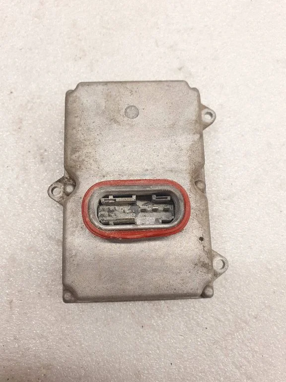 Headlight ballast module Xenon 4E0907813 – Audi A8 S8 D3 4E (2002-2009)