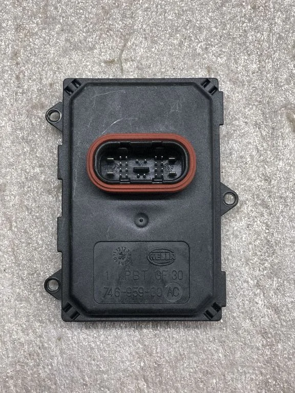 Tule plokk (ksenoonplokk) – Porsche 911 991 (2011-2019)