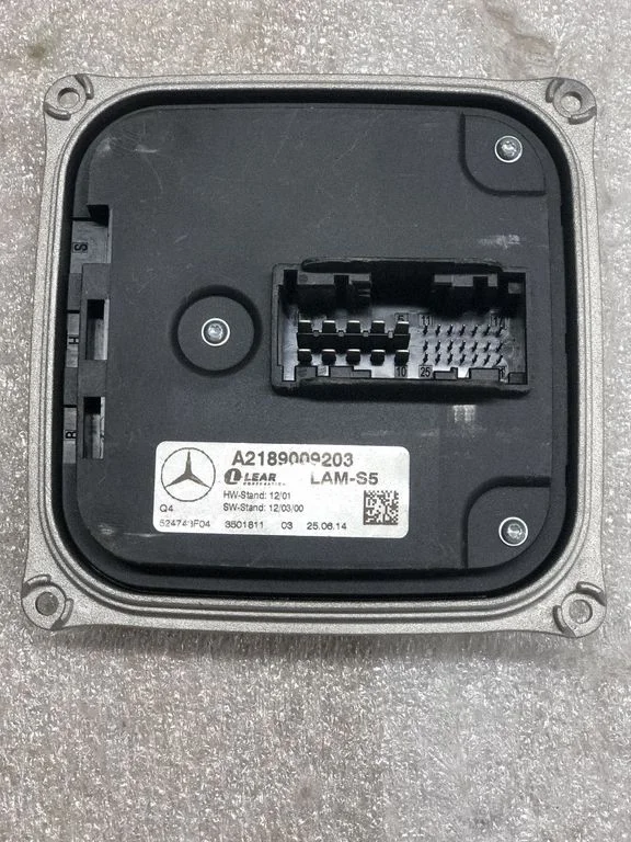 Tule plokk (ksenoonplokk) – Mercedes-Benz ML-klass W166 (2012-2017)