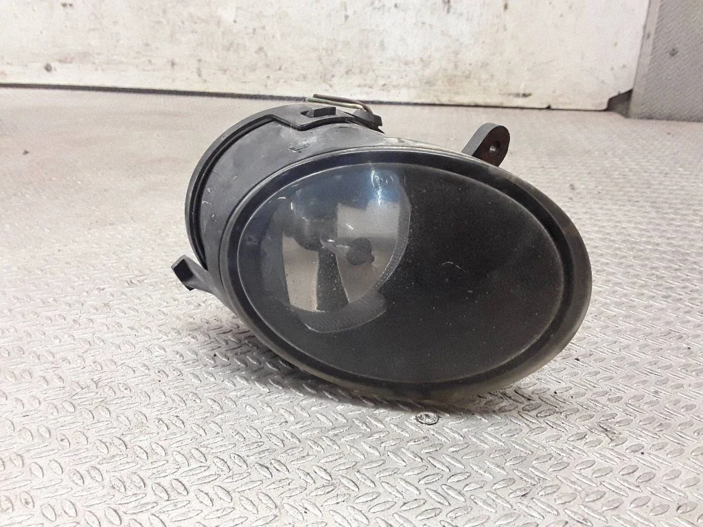 Front fog light 4F0941699
