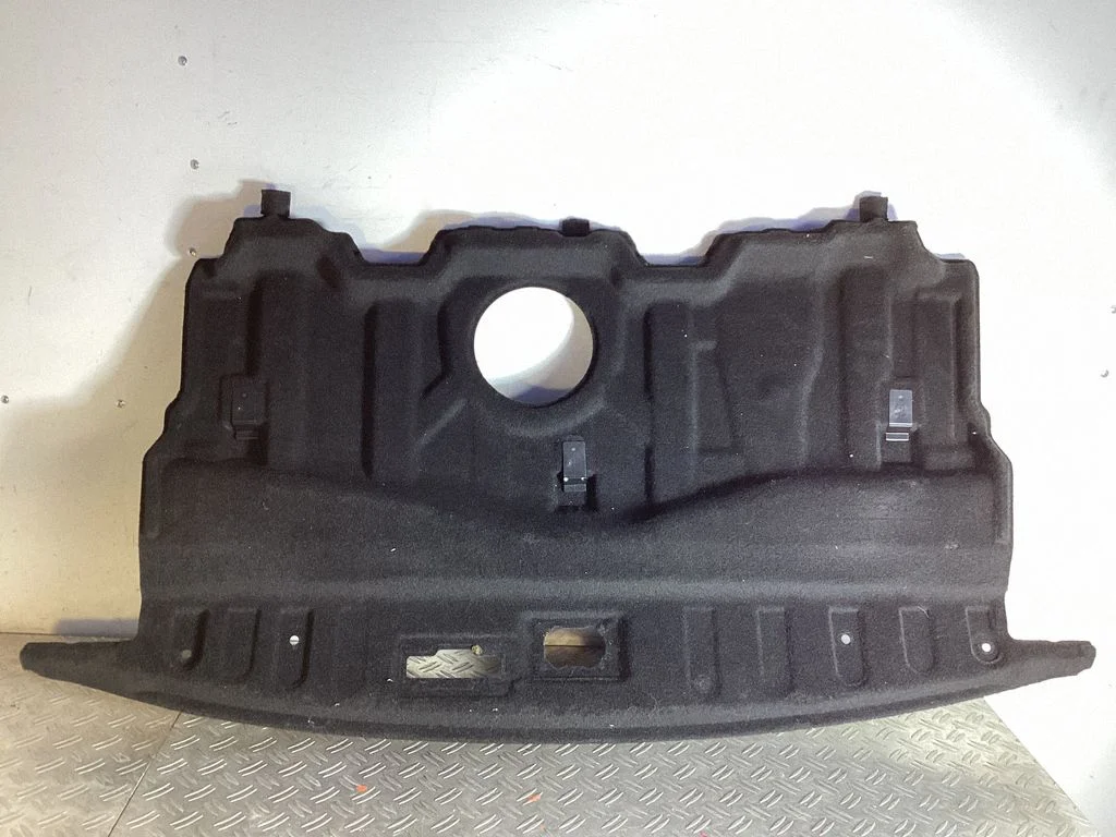 Tailgate trim – Lexus GS 250 350 300H 450H (2013-)