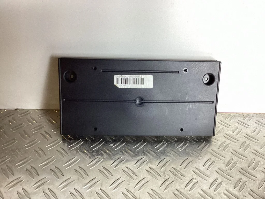 Numbrimärgi hoidik – BMW X5 F15 (2013-2017)