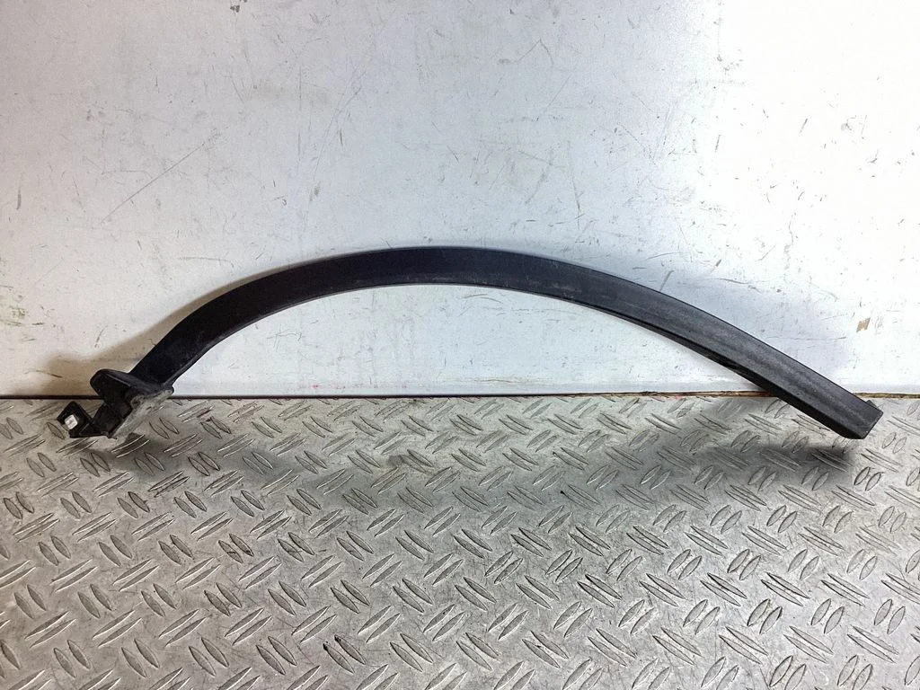 Fender trim (molding) – Lexus NX (2021-)