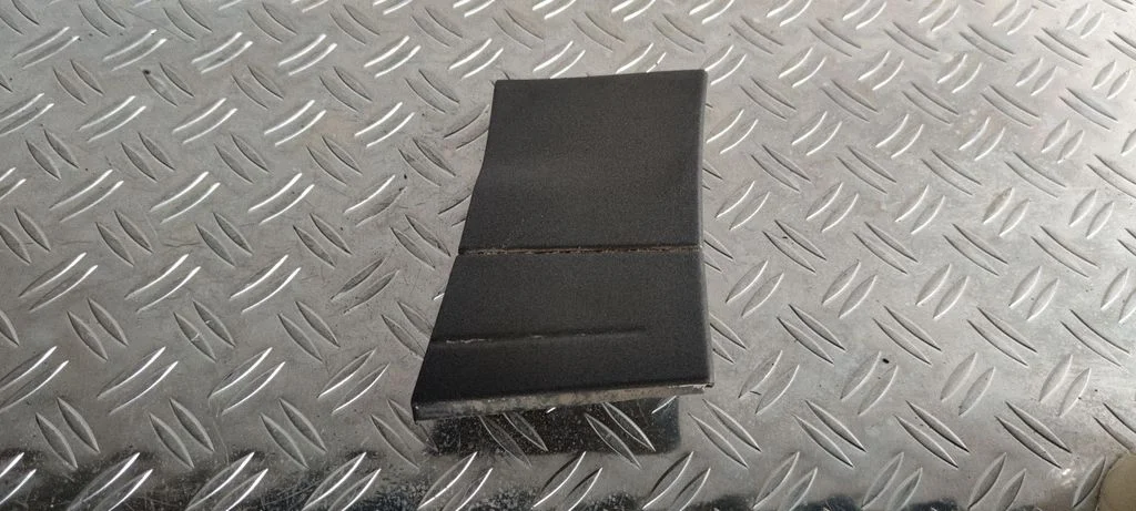 Poritiiva iluliist (molding) – Porsche Cayenne (92A) (2010-2017)
