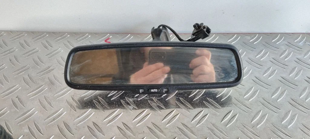 Rear view mirror (interior) 9055478