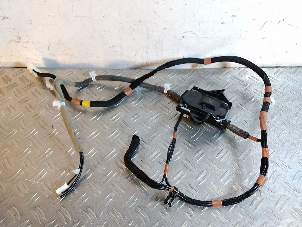 Antenn (GPS-antenn) – Lexus NX (2021-)